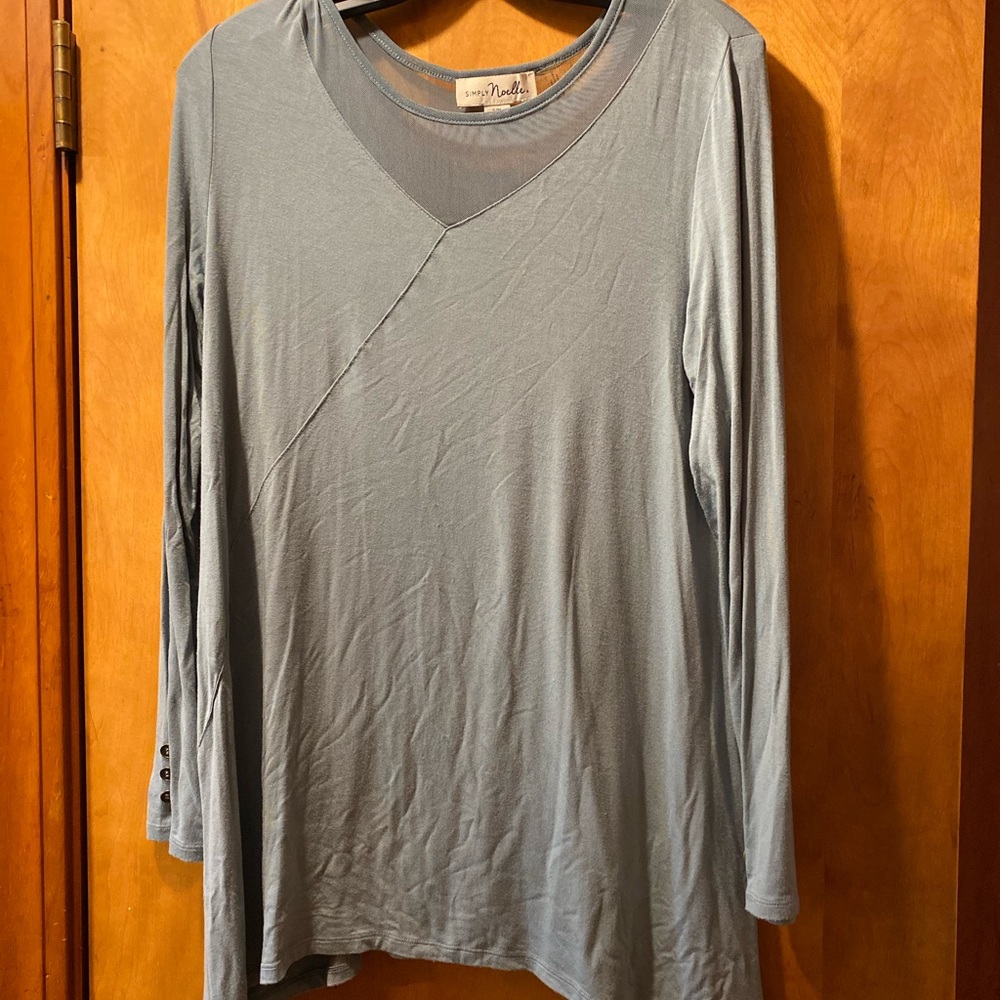 Long sleeve shirt